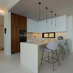 וילה 
