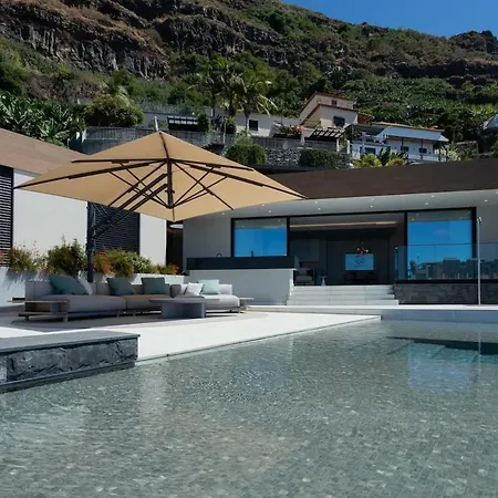 וילה Anjos - Luxury With Infinity Pool & Ocean View *