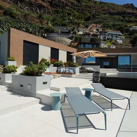 Anjos - Luxury With Infinity Pool & Ocean View Canhas