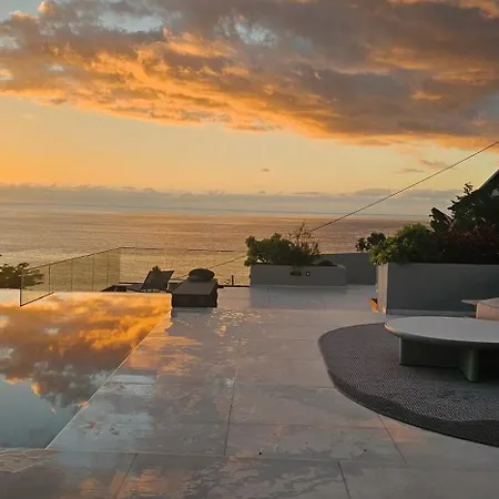 Anjos - Luxury With Infinity Pool & Ocean View *