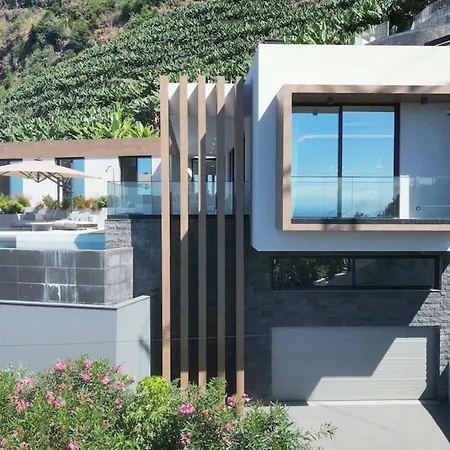 וילה Anjos - Luxury With Infinity Pool & Ocean View Canhas