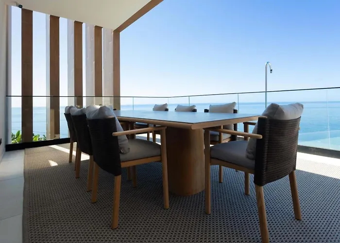 Anjos Prestige Villa Canhas